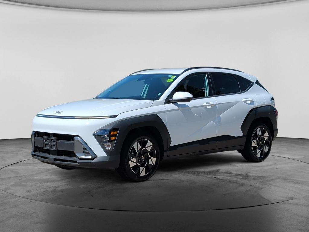 Used 2024 Hyundai Kona SEL FWD image 3