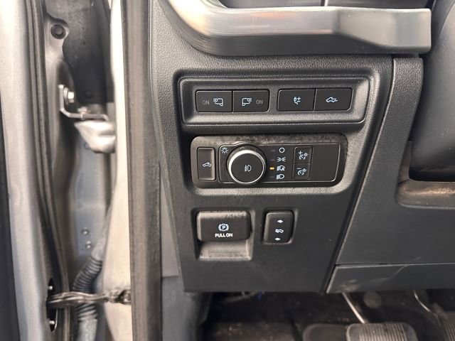 Certified 2022 Ford F150 Lariat w/ Equipment Group 502A High image 24