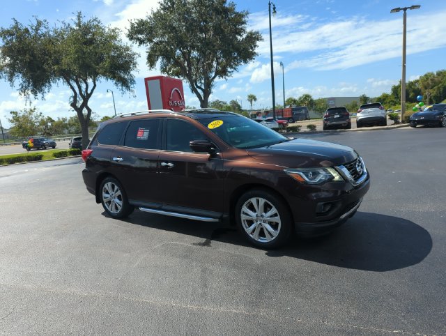 Certified 2019 Nissan Pathfinder SL w/ SL Premium Package
