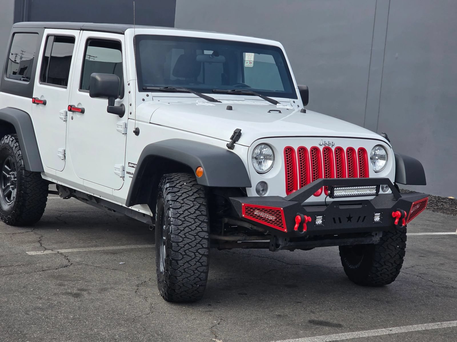Used 2015 Jeep Wrangler Unlimited Sport w/ Connectivity Group