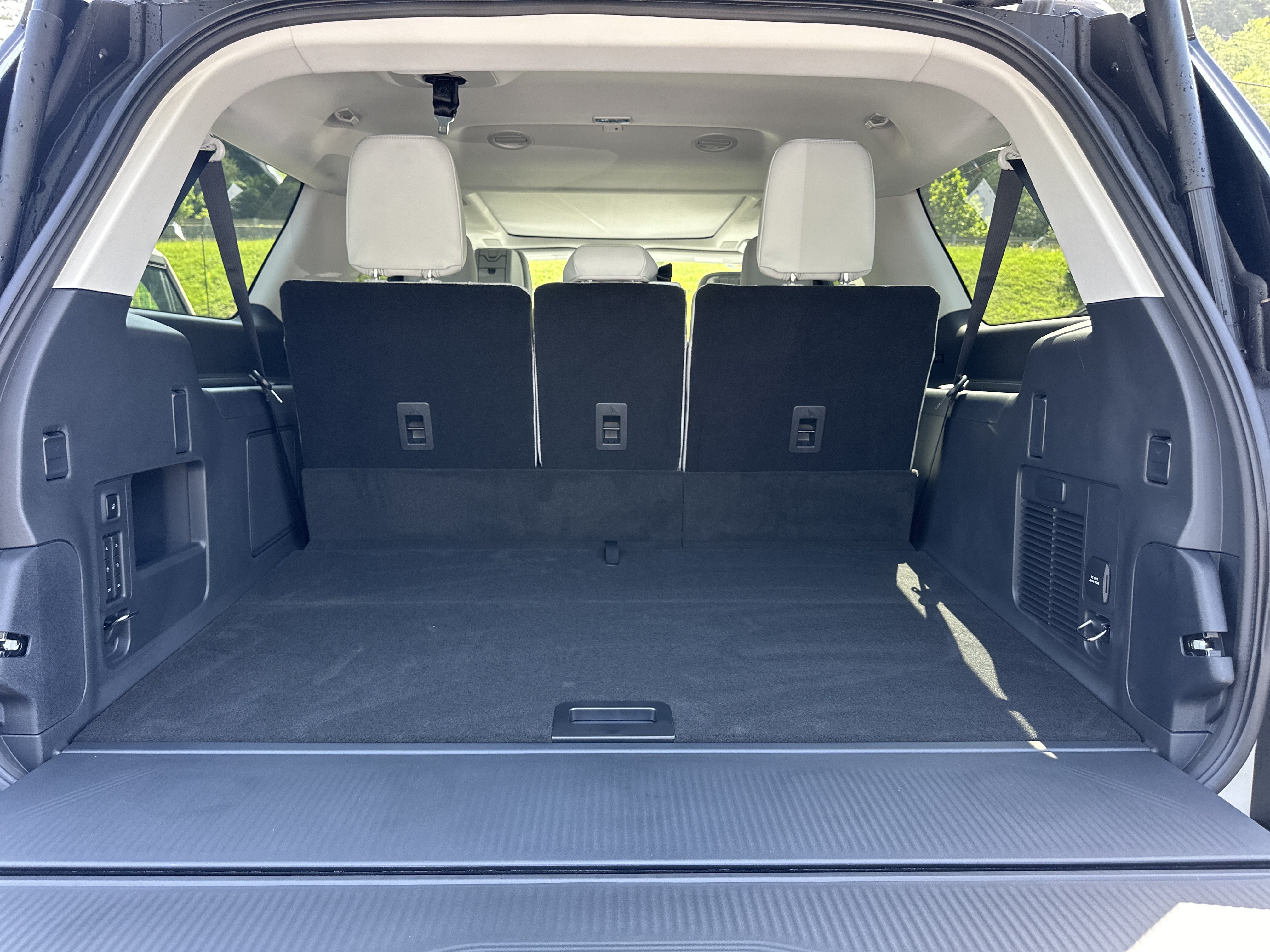 New 2027 Ford Expedition Max Platinum AWD/4WD image 9