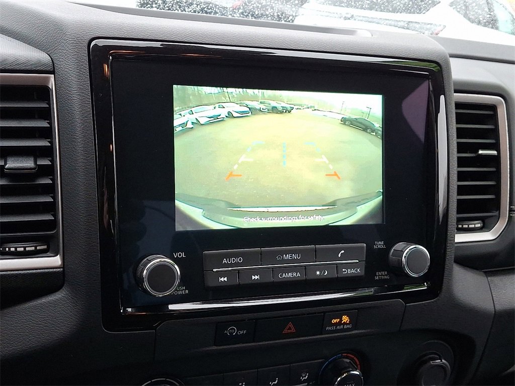 Used 2024 Nissan Frontier SV w/ Technology Package image 18