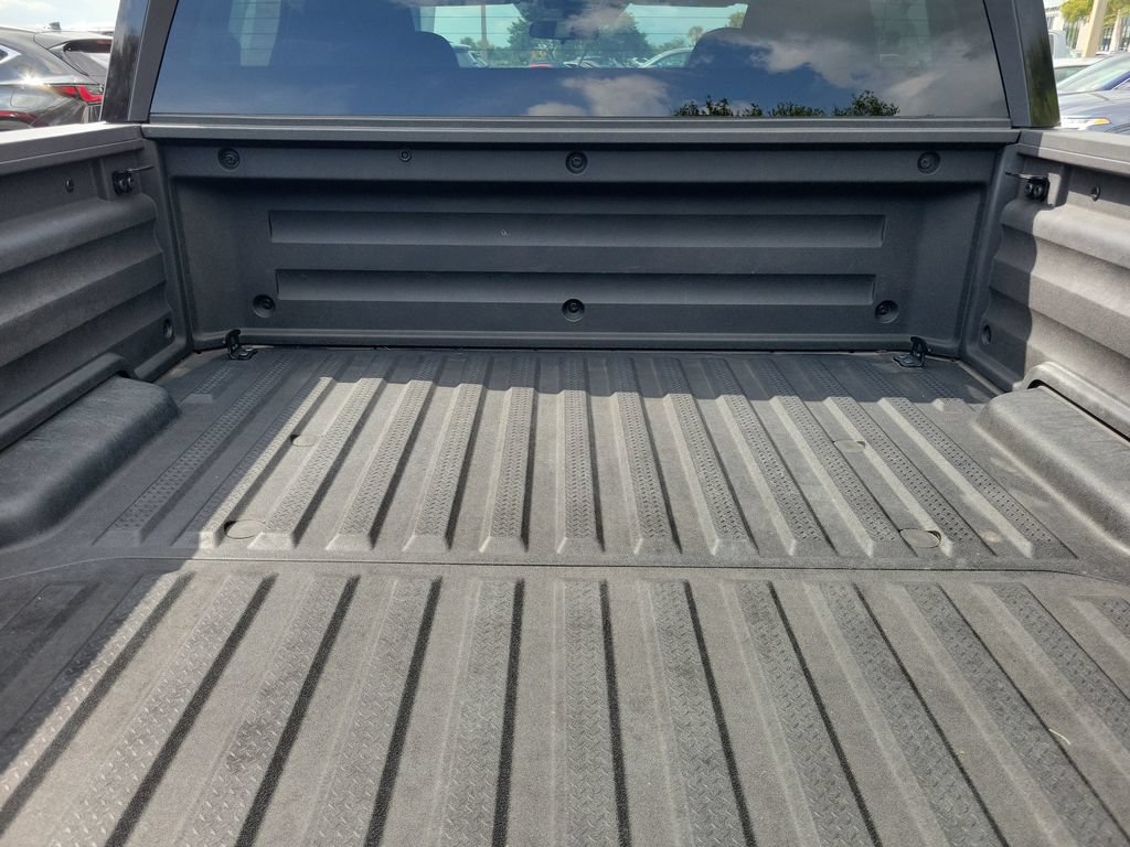 Used 2025 Honda Ridgeline Sport image 9
