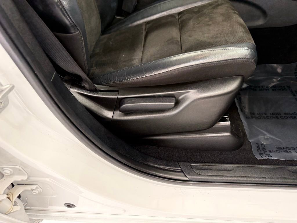 Used 2020 Jeep Grand Cherokee Altitude image 23