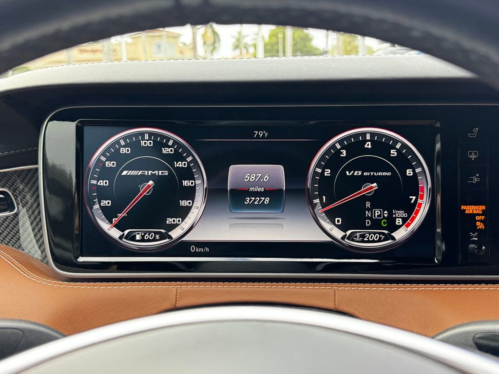Used 2015 Mercedes-Benz S 63 AMG 4MATIC Coupe image 14