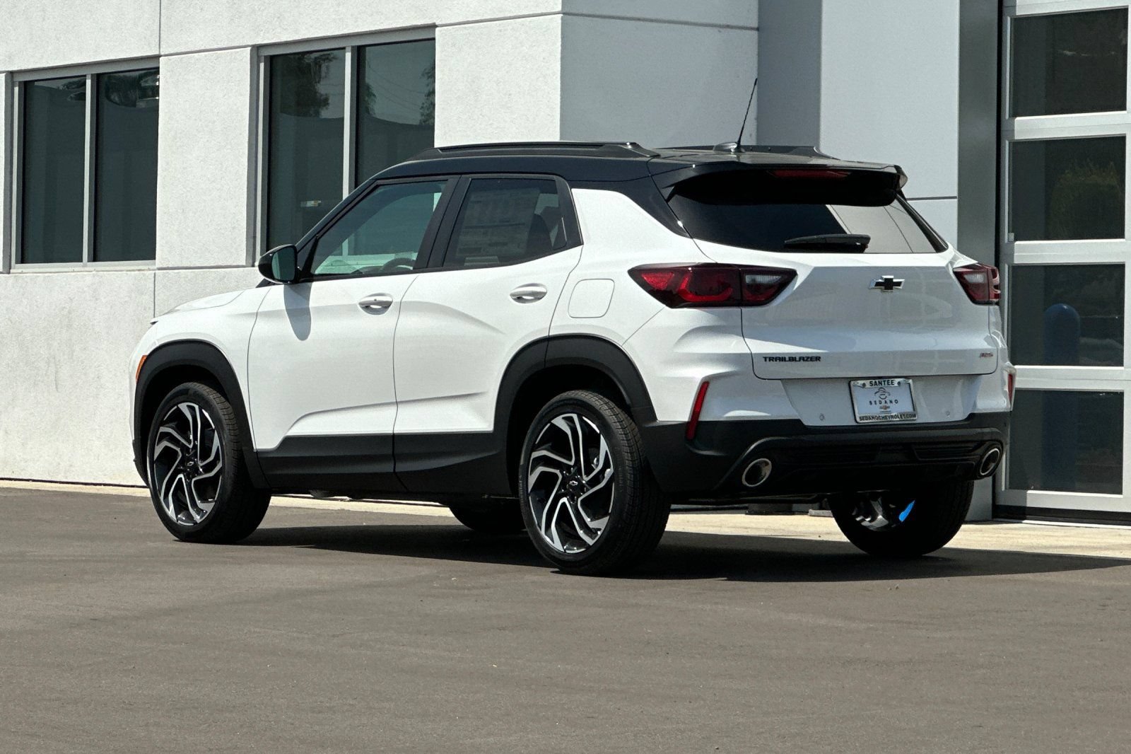 New 2026 Chevrolet TrailBlazer RS w/ Convenience Package FWD image 6