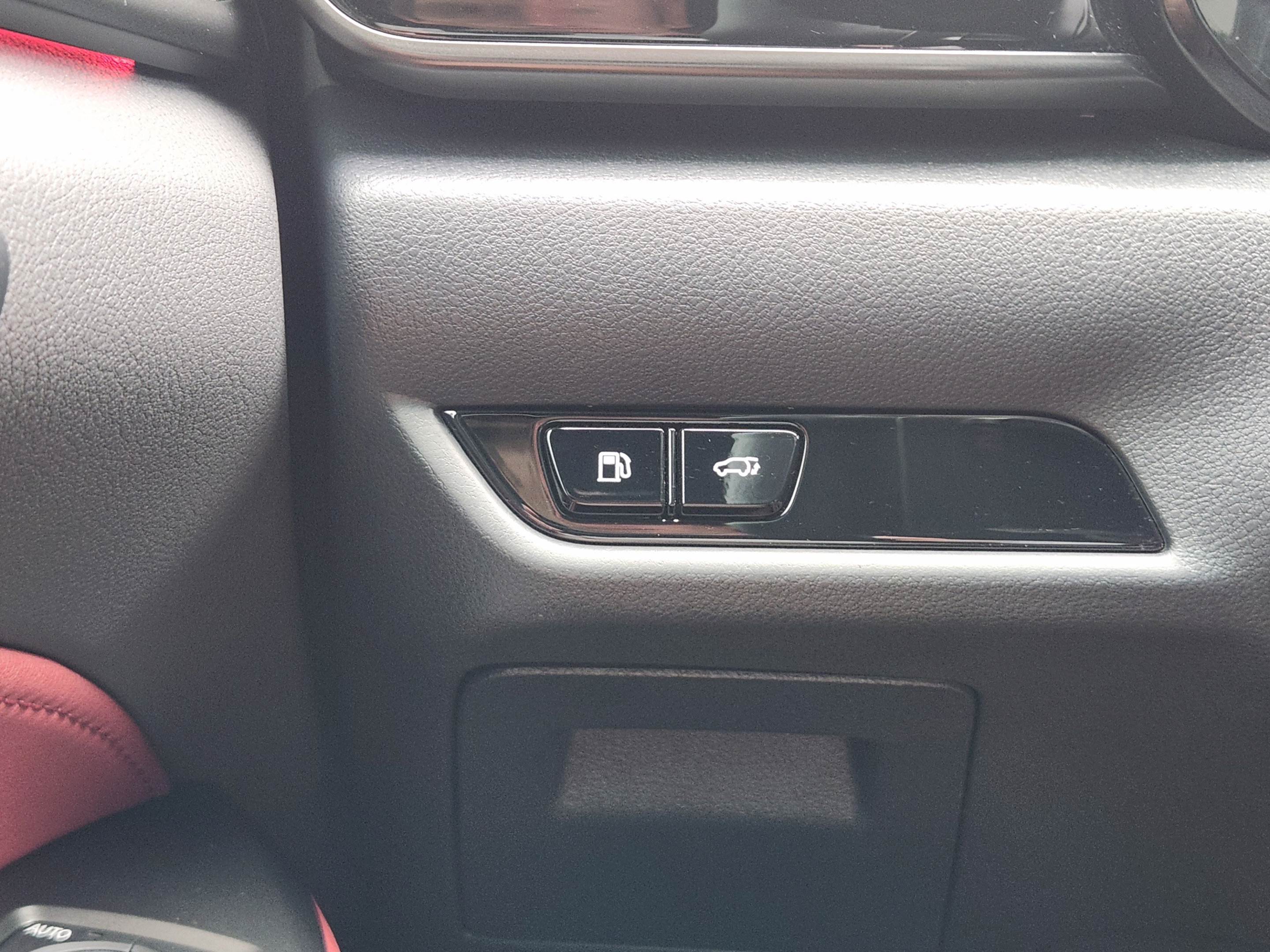 Certified 2025 Lexus NX 350 AWD w/ Accessory Package (2T) image 16