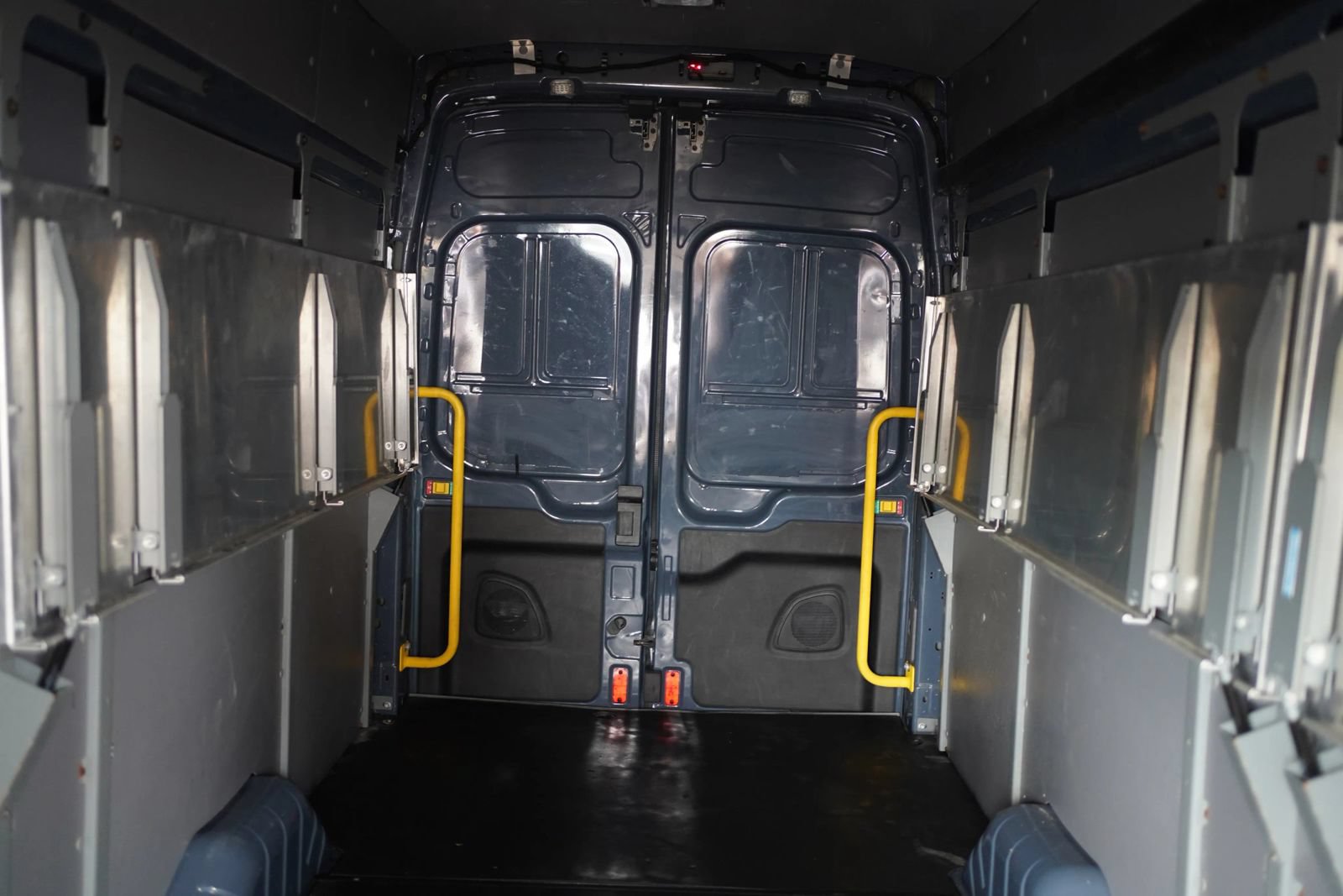 Used 2020 Ford Transit 250 148 High Roof Extended RWD image 14