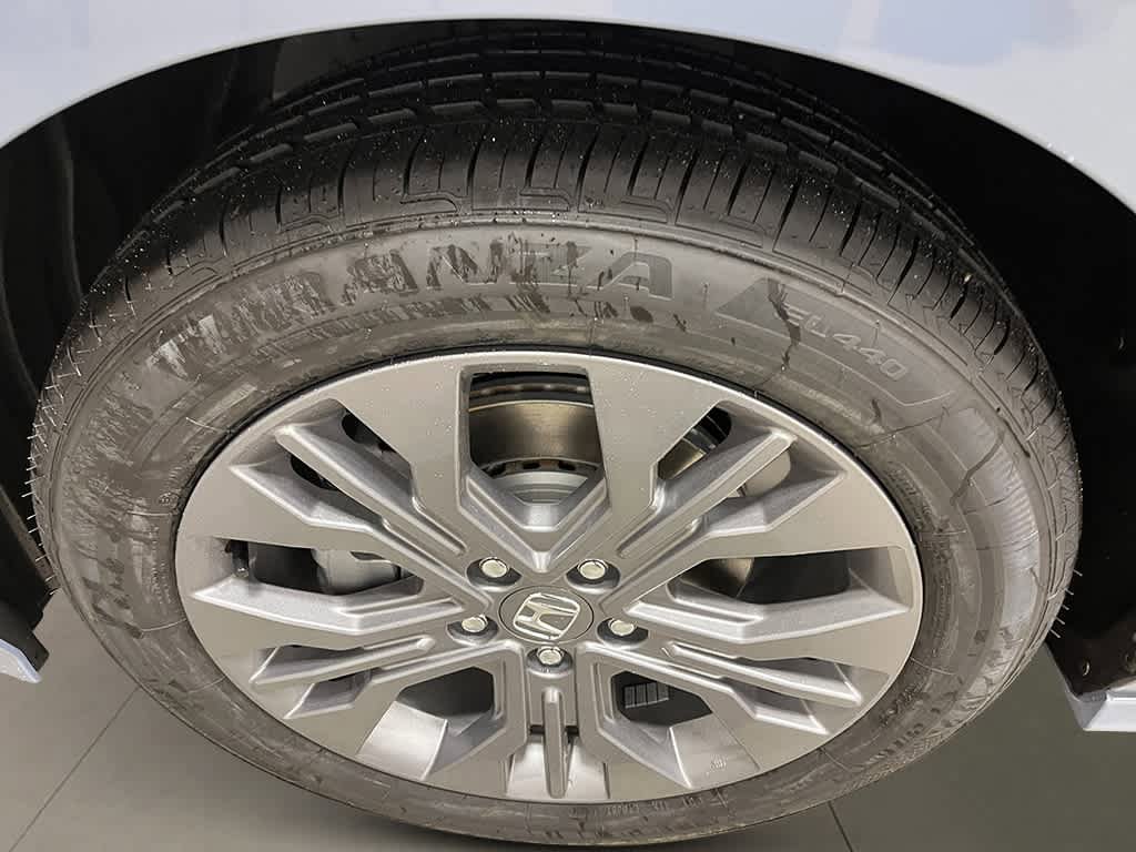 New 2026 Honda Odyssey Touring image 11