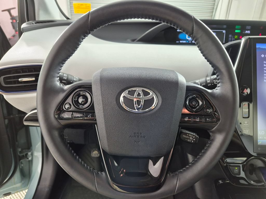 Used 2022 Toyota Prius Limited w/ Premium Convenience Package FWD image 13