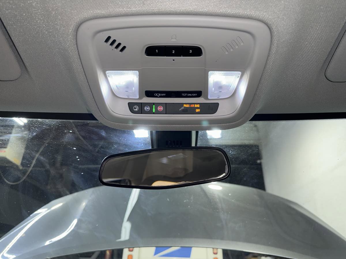 Used 2019 Chevrolet Traverse LT image 21