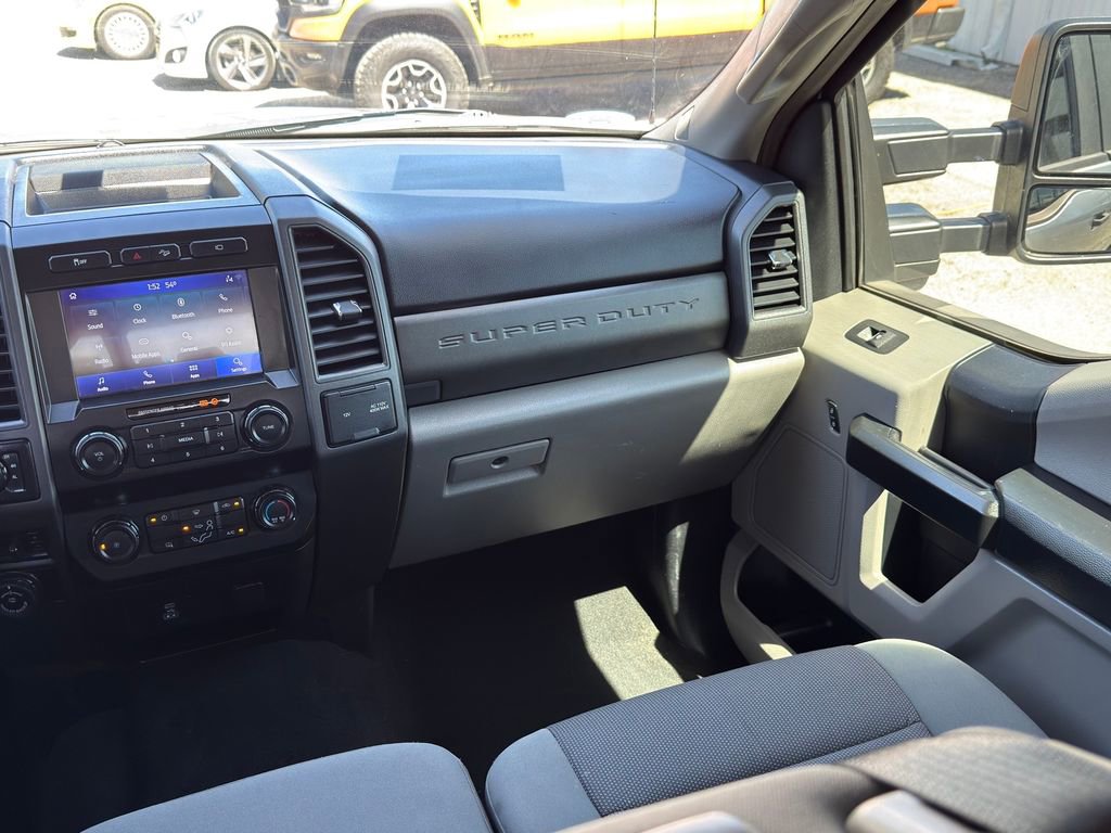 Used 2020 Ford F250 XL w/ STX Appearance Package image 26