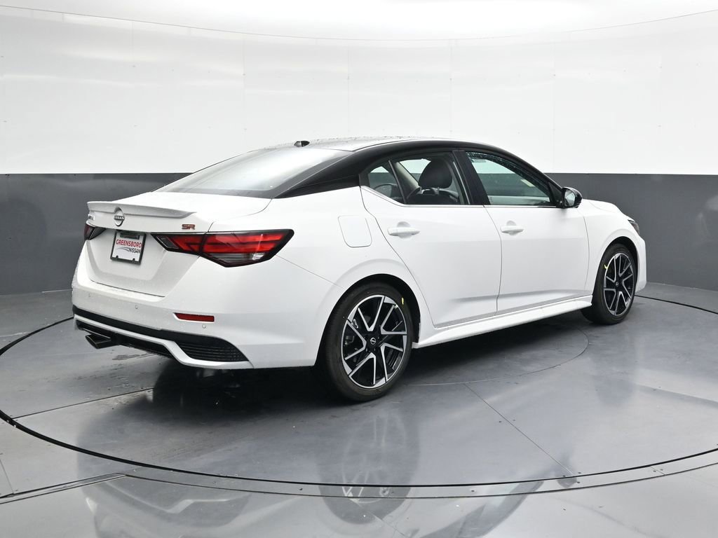Certified 2025 Nissan Sentra SR w/ SR Premium Package FWD image 5