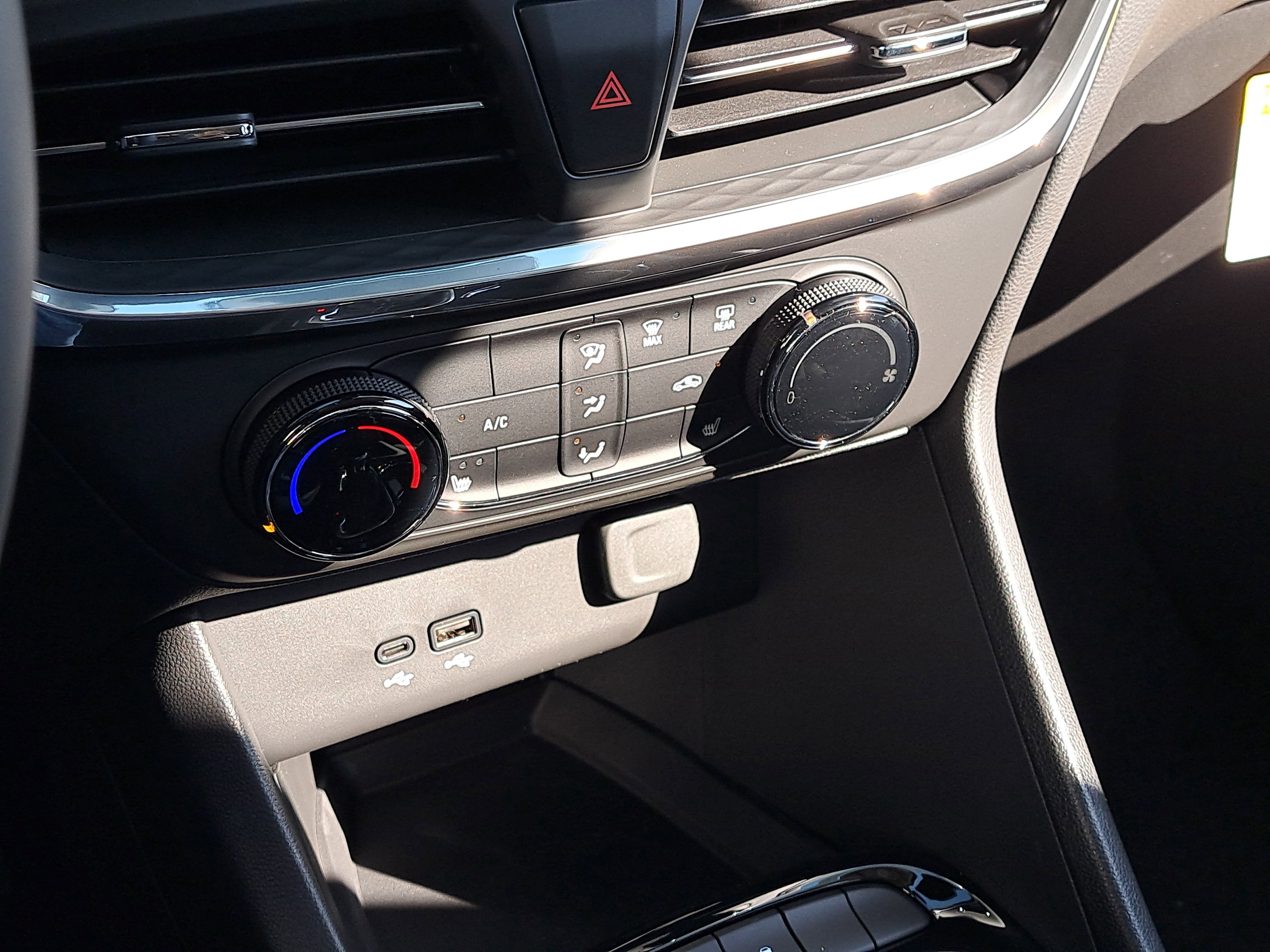 New 2026 Buick Encore GX Preferred w/ Comfort Package image 29