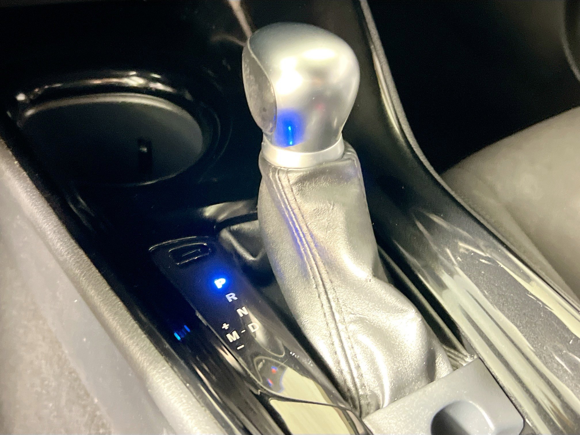 Used 2020 Toyota C-HR XLE image 24