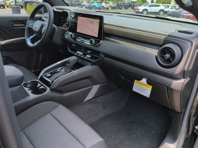 New 2026 Chevrolet Colorado W/T w/ WT Custom Package AWD/4WD image 31