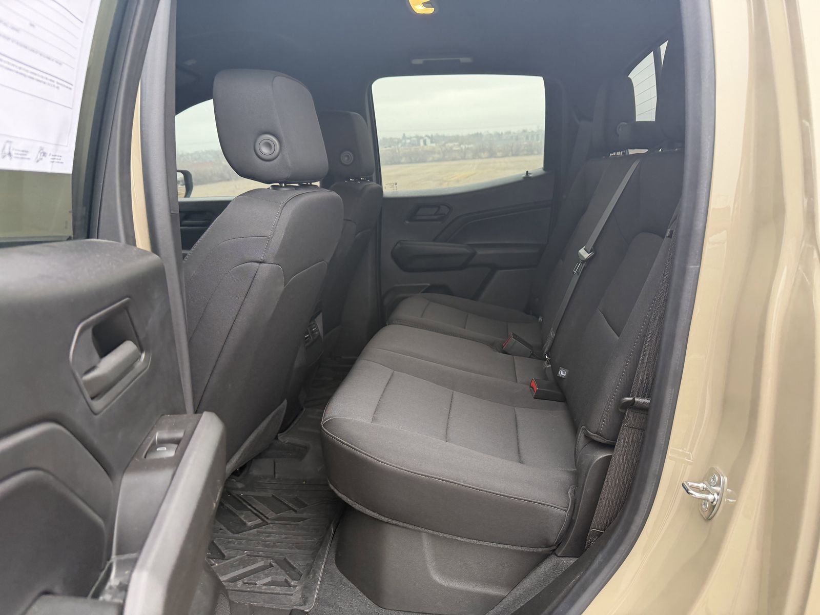 Used 2023 Chevrolet Colorado Trail Boss w/ Technology Package image 4