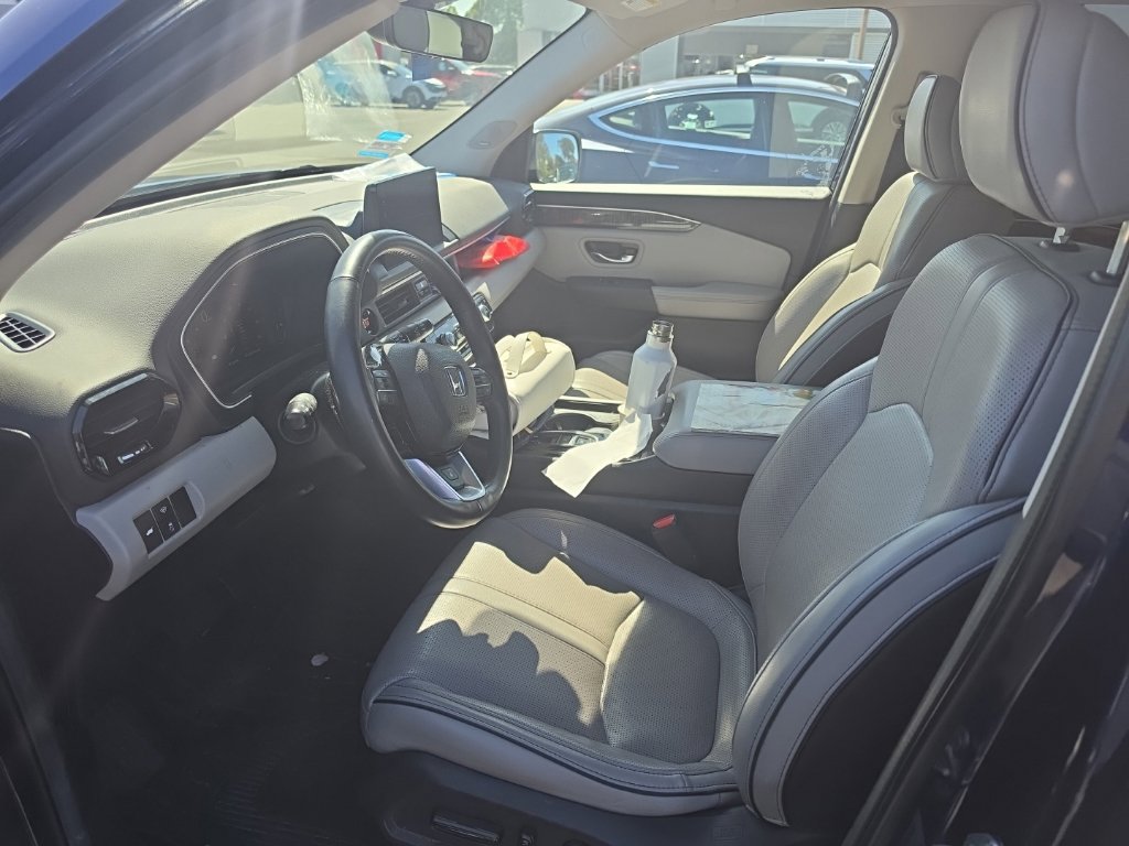 Used 2024 Honda Pilot Elite image 5