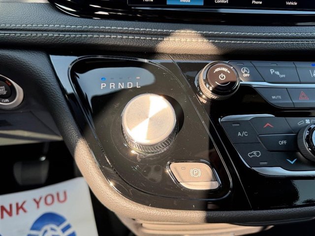 New 2026 Chrysler Pacifica Select w/ S Appearance Package image 18