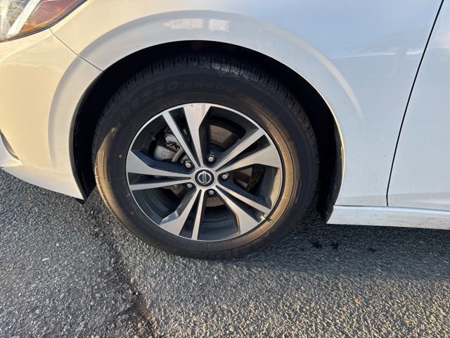 Used 2023 Nissan Sentra SV image 9