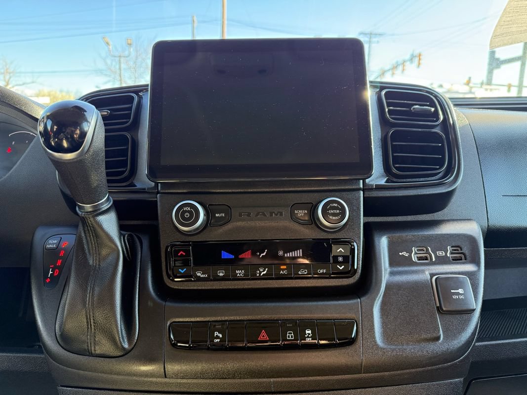 Used 2022 RAM ProMaster 3500 w/ Premium Convenience Group FWD image 44