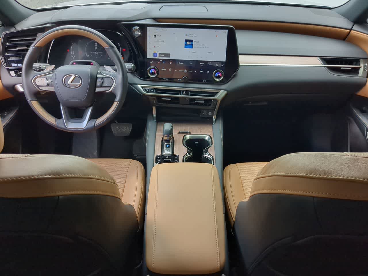 Used 2024 Lexus RX 350 Premium Plus w/ Convenience Package AWD/4WD image 16