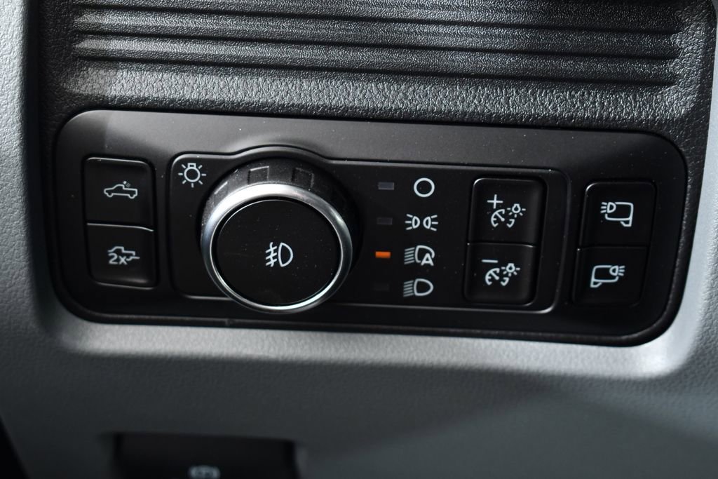 New 2026 Ford F350 XLT w/ XLT Premium Package image 33
