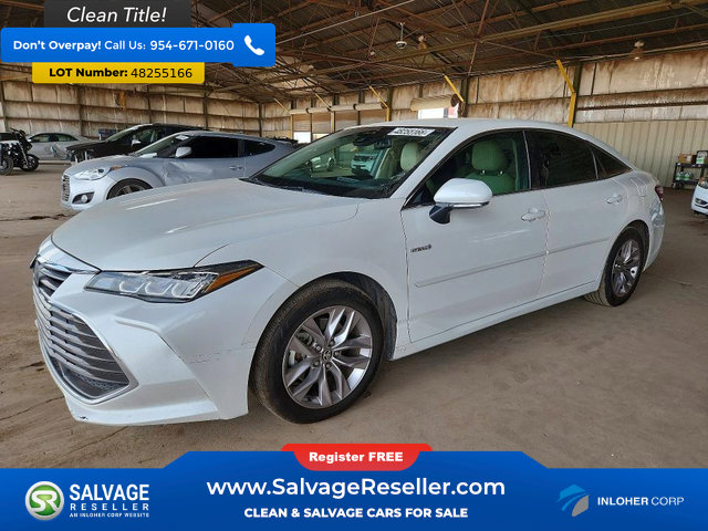 Used 2020 Toyota Avalon XLE w/ Carpet Mat Package FWD image 1