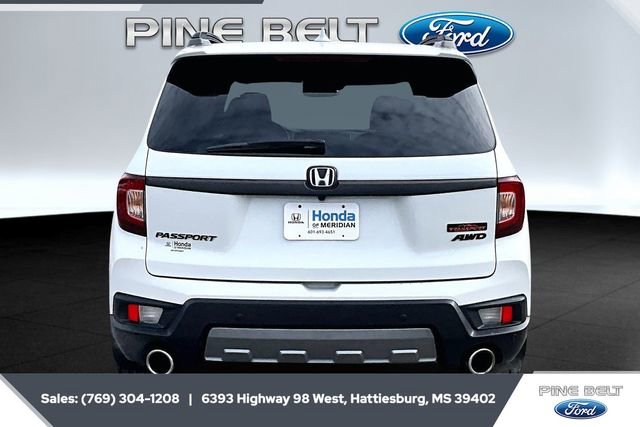 Used 2022 Honda Passport TrailSport image 4