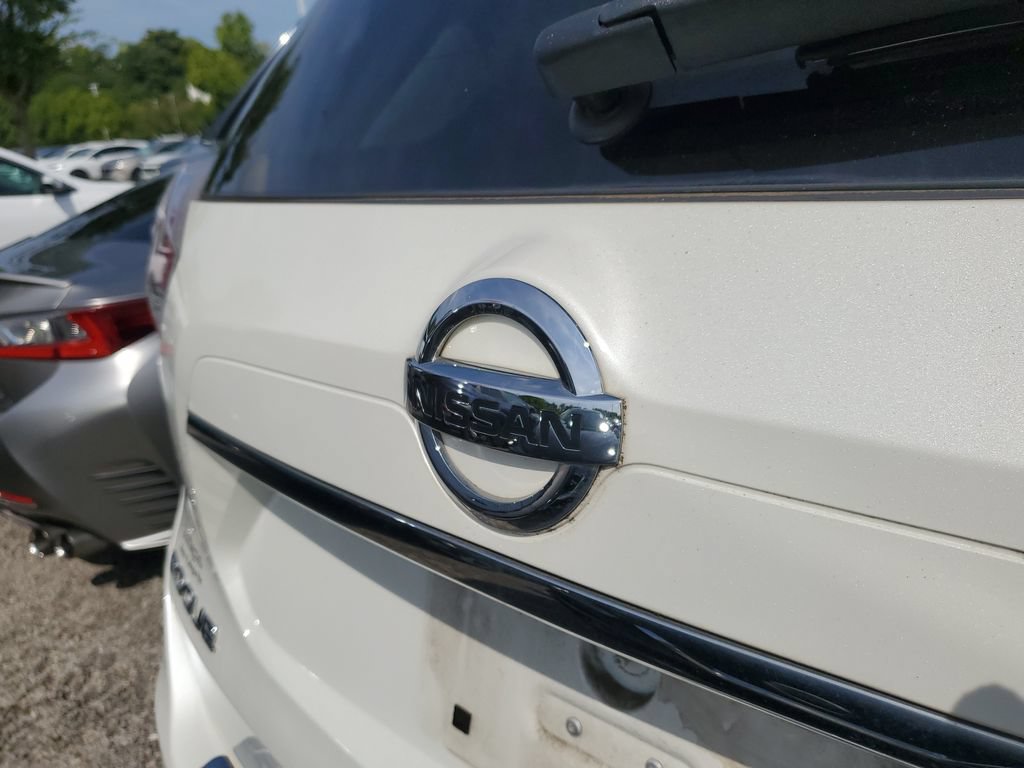 Certified 2016 Nissan Rogue SL w/ SL Premium Package FWD image 16