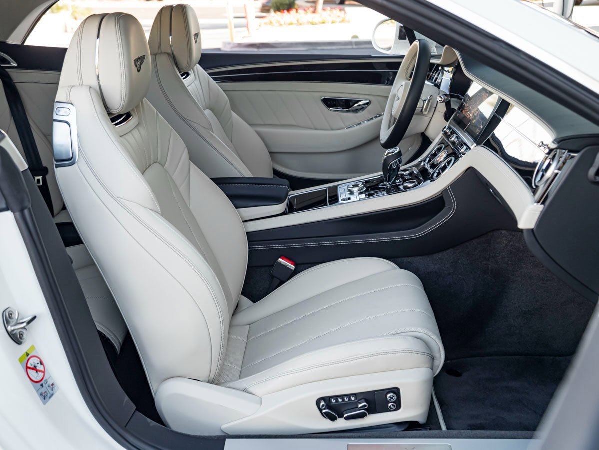 Certified 2024 Bentley Continental GT image 2