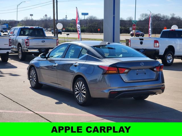 Used 2024 Nissan Altima 2.5 SV image 4