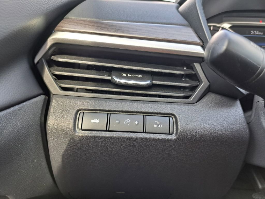 Used 2025 Nissan Altima 2.5 SV w/ SV Special Edition Package image 15