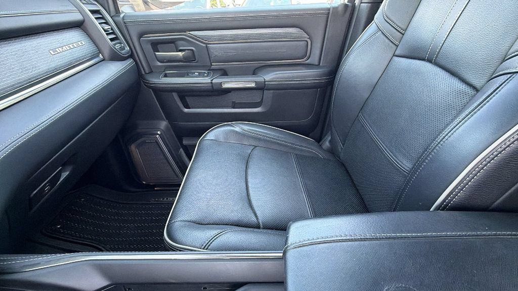 Used 2019 RAM 2500 Limited AWD/4WD image 25