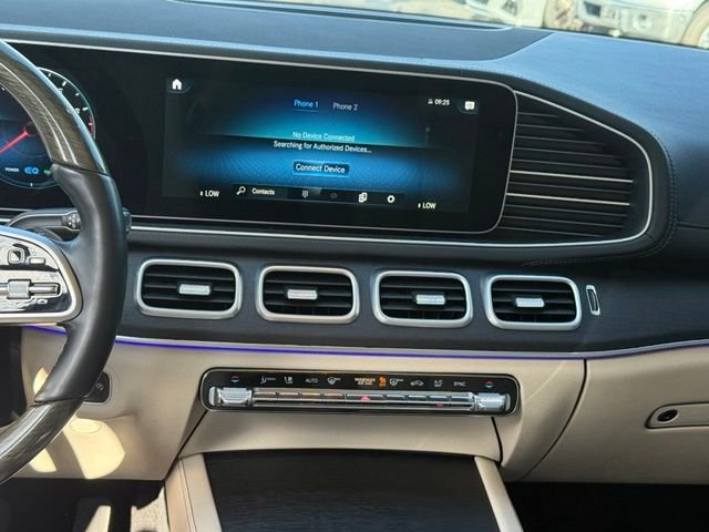 Used 2021 Mercedes-Benz GLS 450 4MATIC image 25