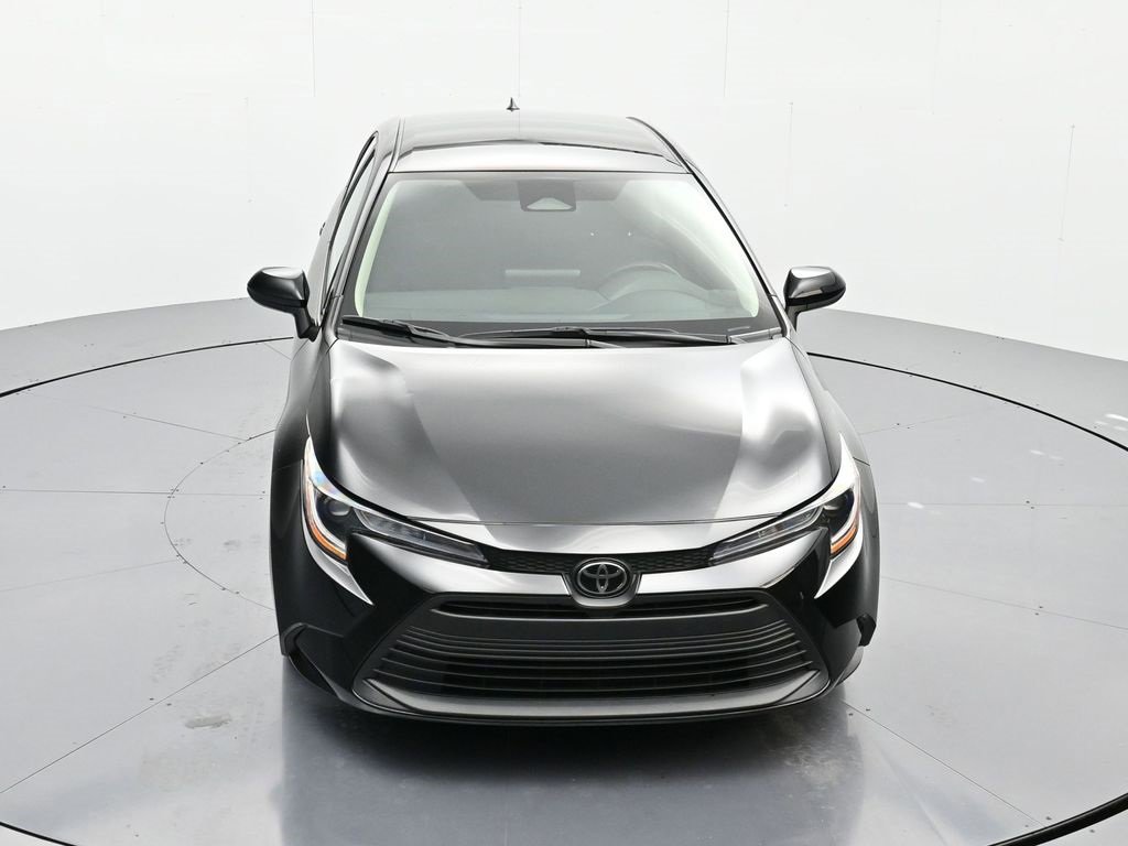Used 2023 Toyota Corolla LE image 34