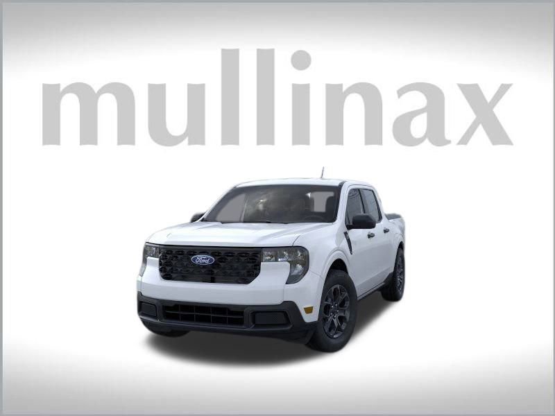 New 2025 Ford Maverick XLT image 3