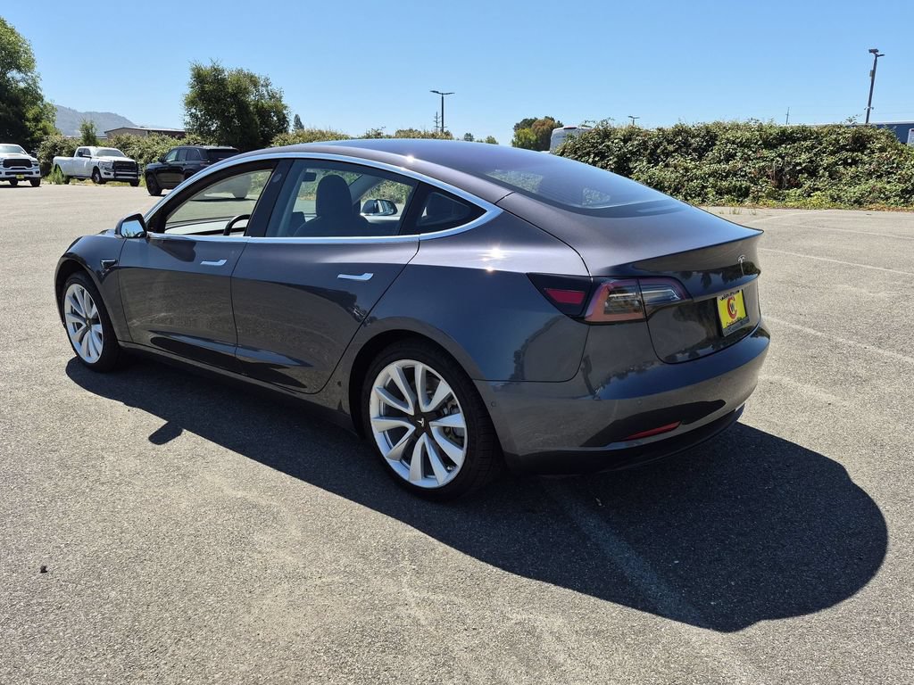 Used 2018 Tesla Model 3 Long Range RWD image 5