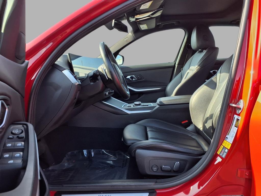 Used 2024 BMW 330e 330e iPerformance image 22