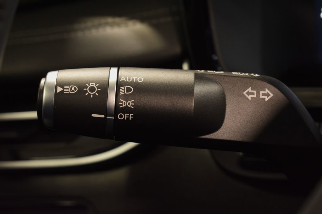 New 2026 INFINITI QX60 Luxe w/ Family Package image 25