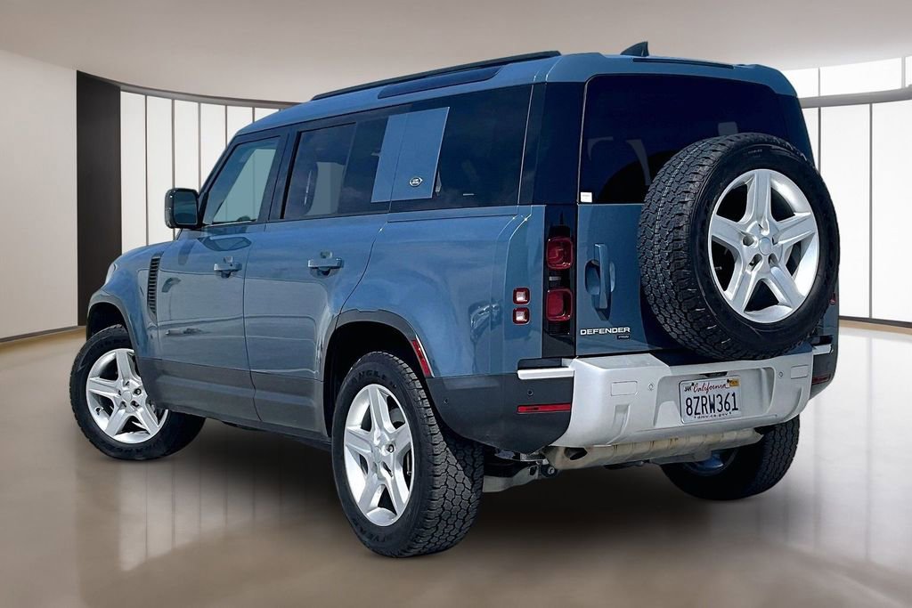Used 2022 Land Rover Defender 110 SE image 4
