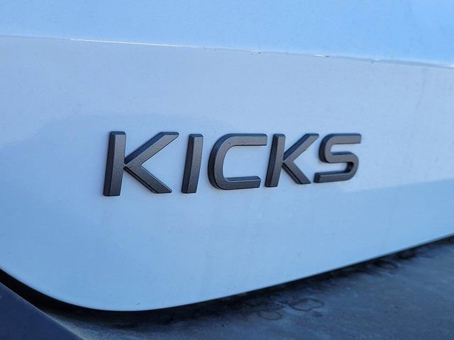 New 2026 Nissan Kicks SV w/ SV Premium Package FWD image 9