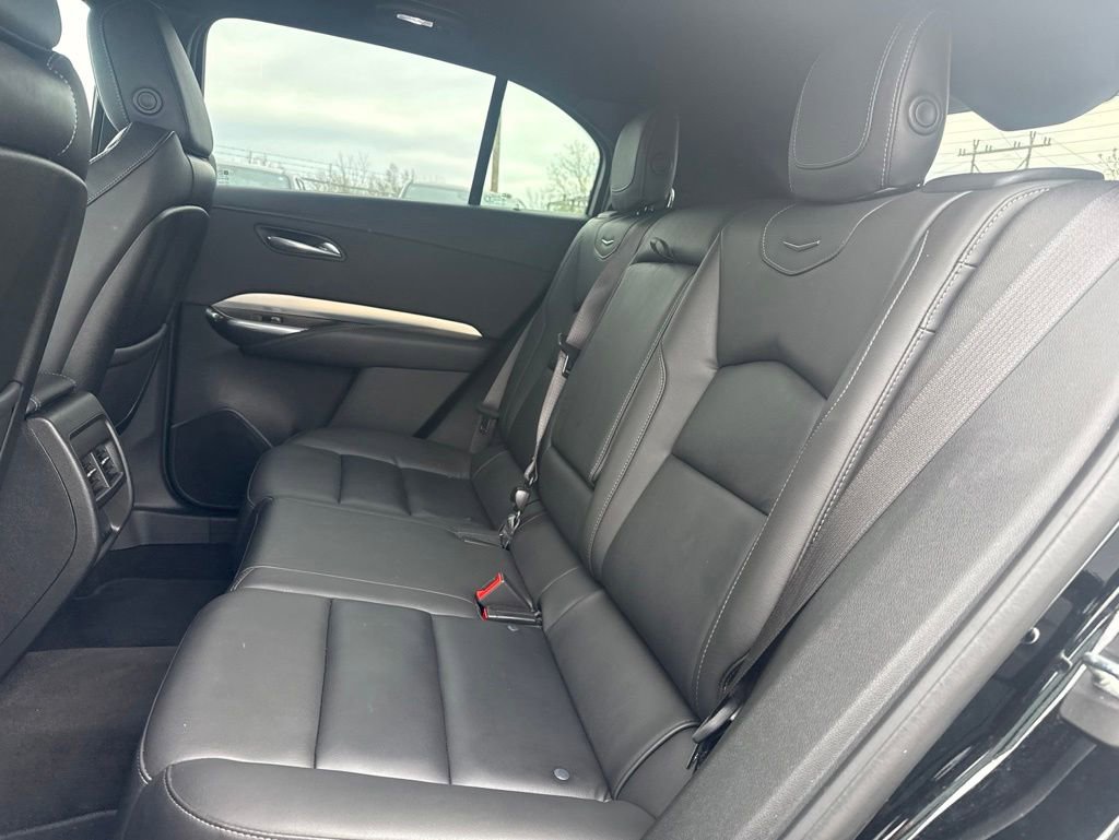 Used 2022 Cadillac XT4 Premium Luxury w/ Safety Alert Package AWD/4WD image 14
