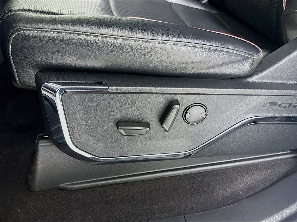 Used 2023 Ford F150 Lariat image 21