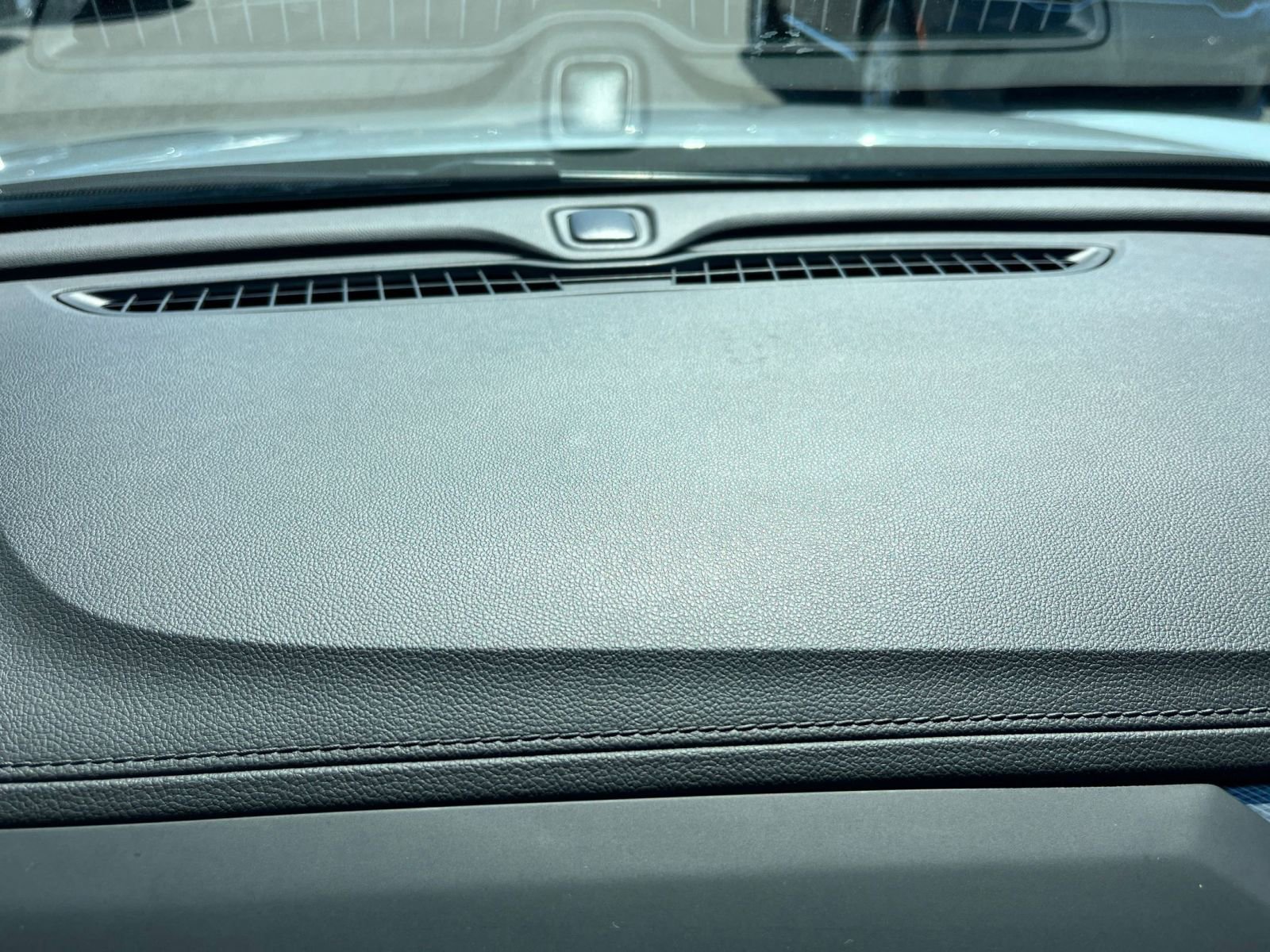 Used 2025 Buick Encore GX Preferred image 17