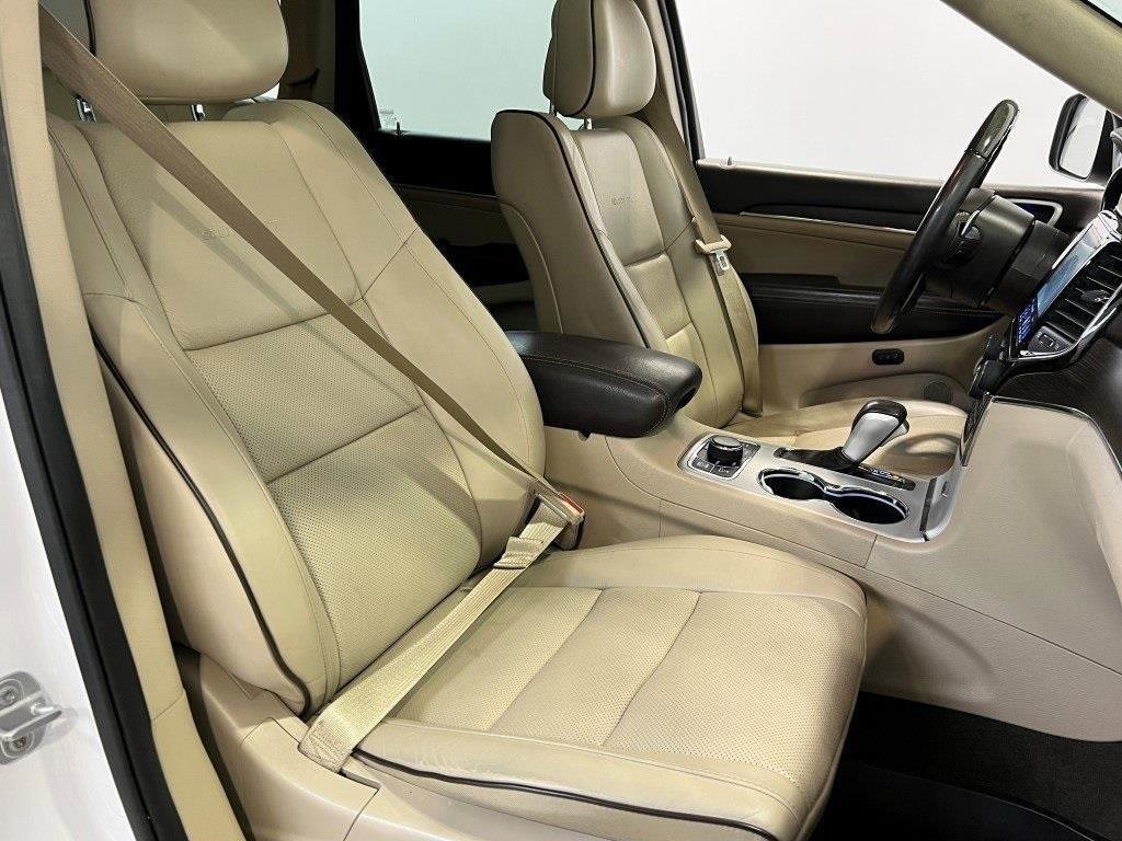 Used 2020 Jeep Grand Cherokee Summit w/ Platinum Series Group image 15