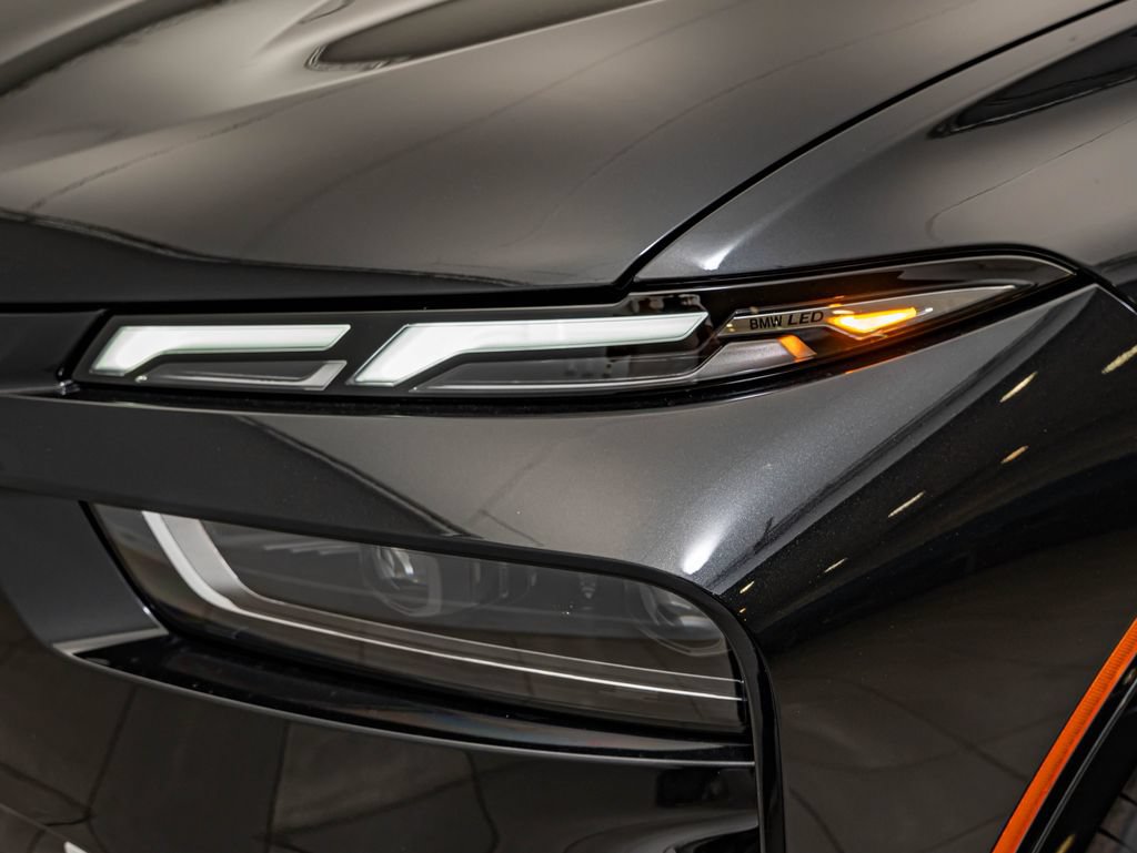 New 2027 BMW X7 xDrive40i AWD/4WD image 14