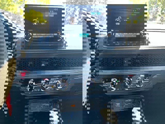 Used 2023 Honda CR-V EX image 6