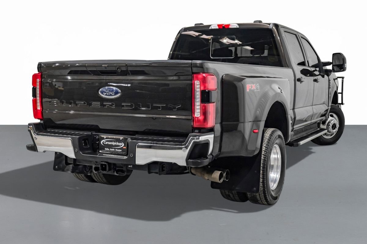 Used 2024 Ford F350 Lariat w/ FX4 Off-Road Package image 6