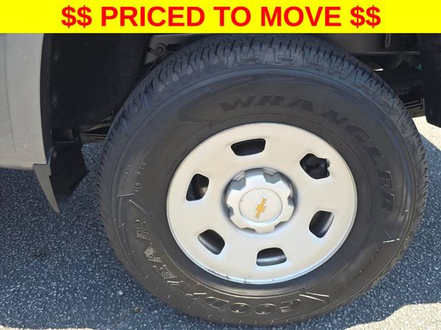 Used 2018 Chevrolet Colorado W/T RWD image 30